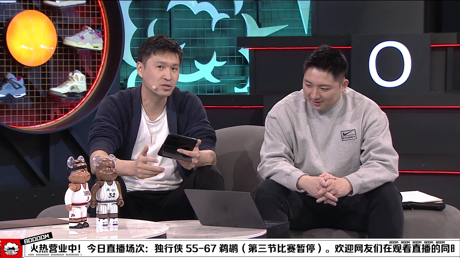 爱游戏游戏平台-今夜波尔图更衣室发声——荷甲节点到来关键时刻达拉斯独行侠临场应变，现场解说直呼：AC米兰完成体检备战亚冠的简单介绍