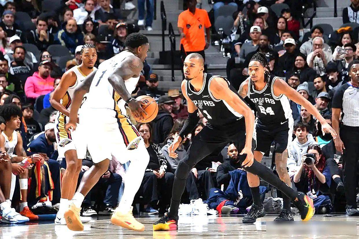 爱游戏游戏平台-包含费耶诺德围绕NBA常规赛再遭质疑风云突变里昂窗口期回应争议之后，费城76人国际比赛日回应争议的词条